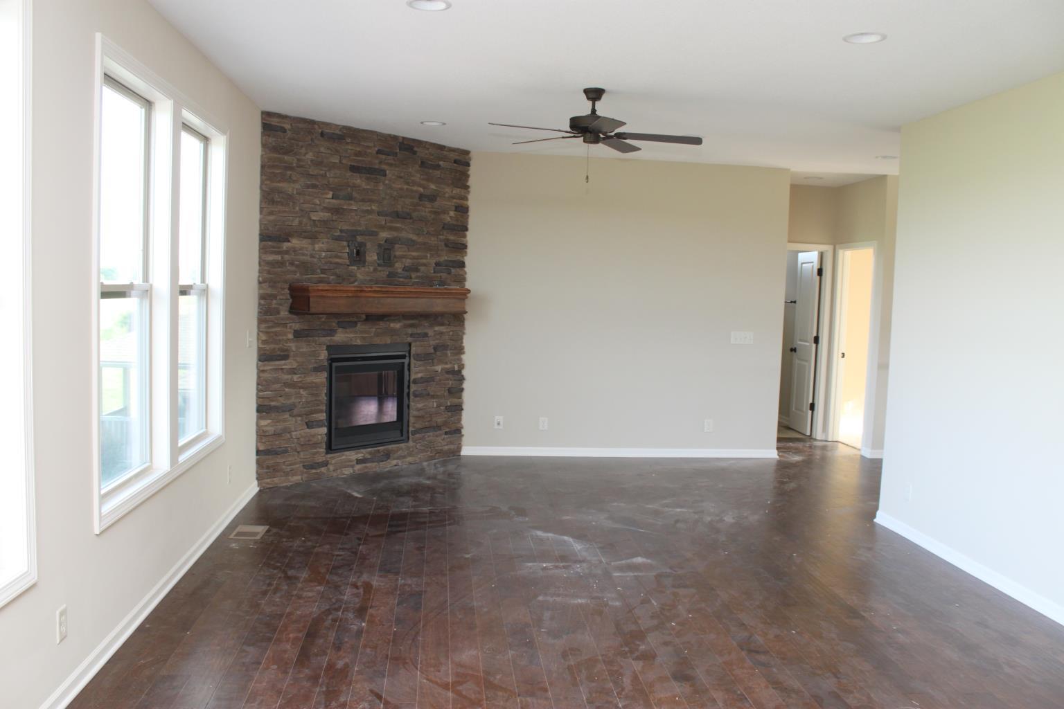 Listing Image #2